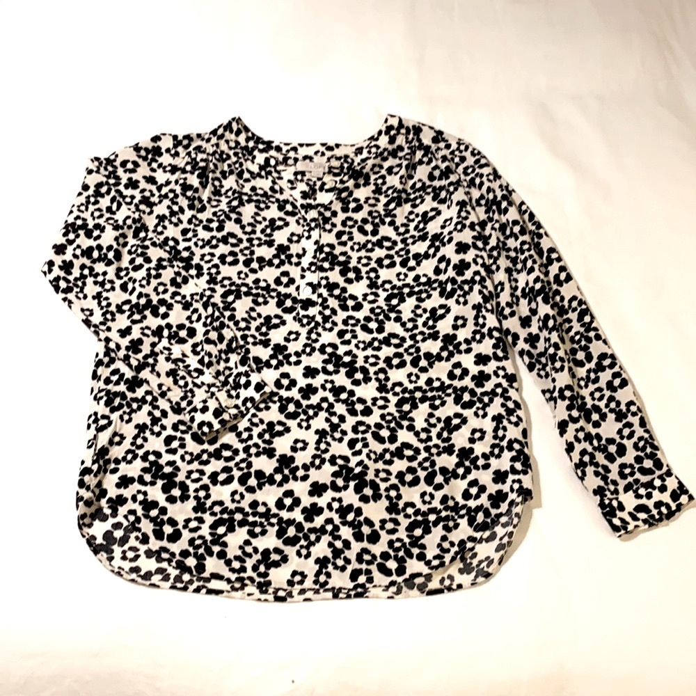 Ann Taylor LOFT Floral Henley Tunic